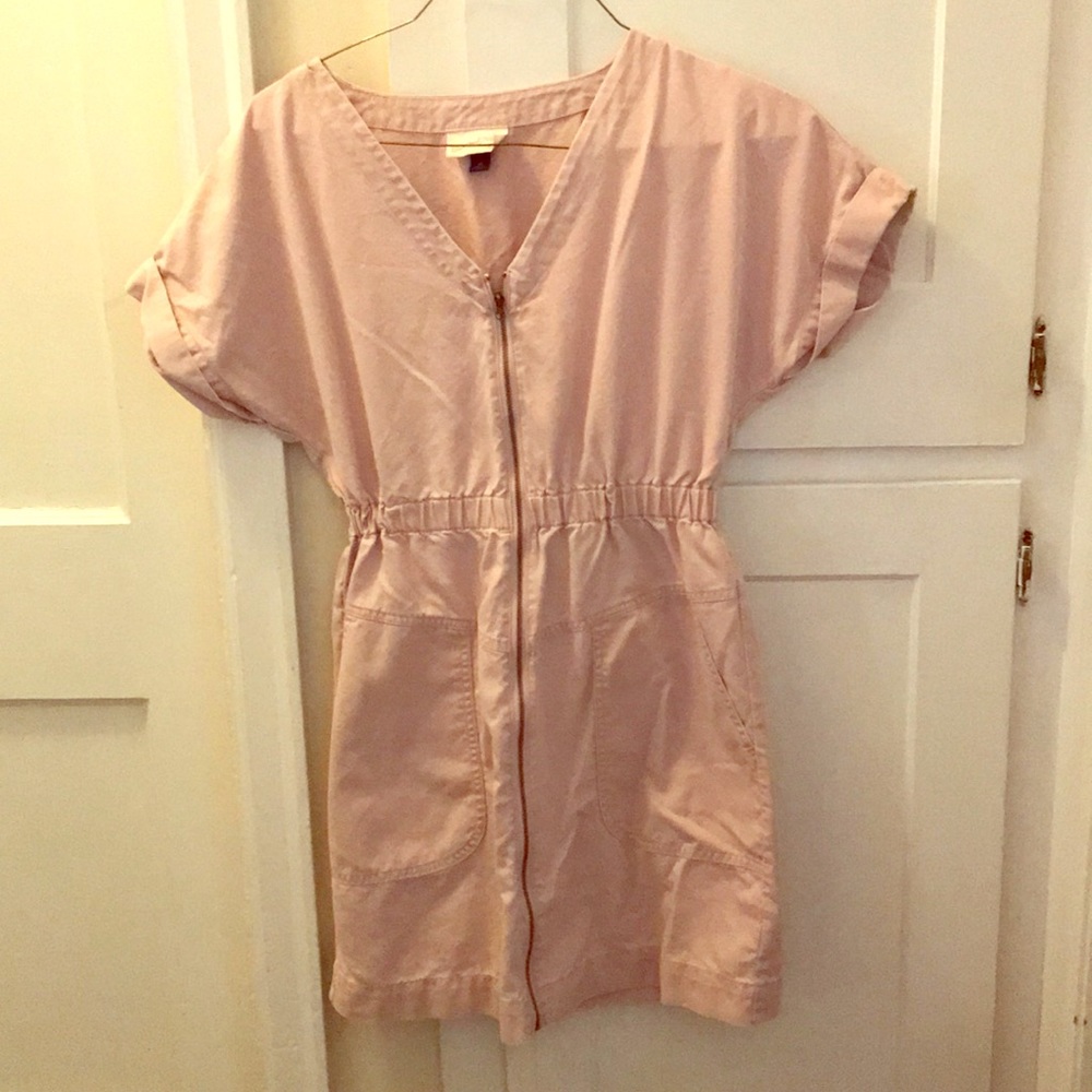 Women’s Extra small mauve pink dress Low V neck
